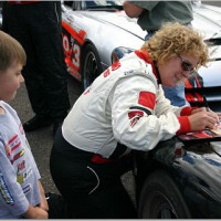 cindi signing autographs