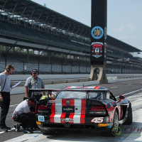 The crew takes some measurements during qualifying. (Photo: Jeff Boerio)